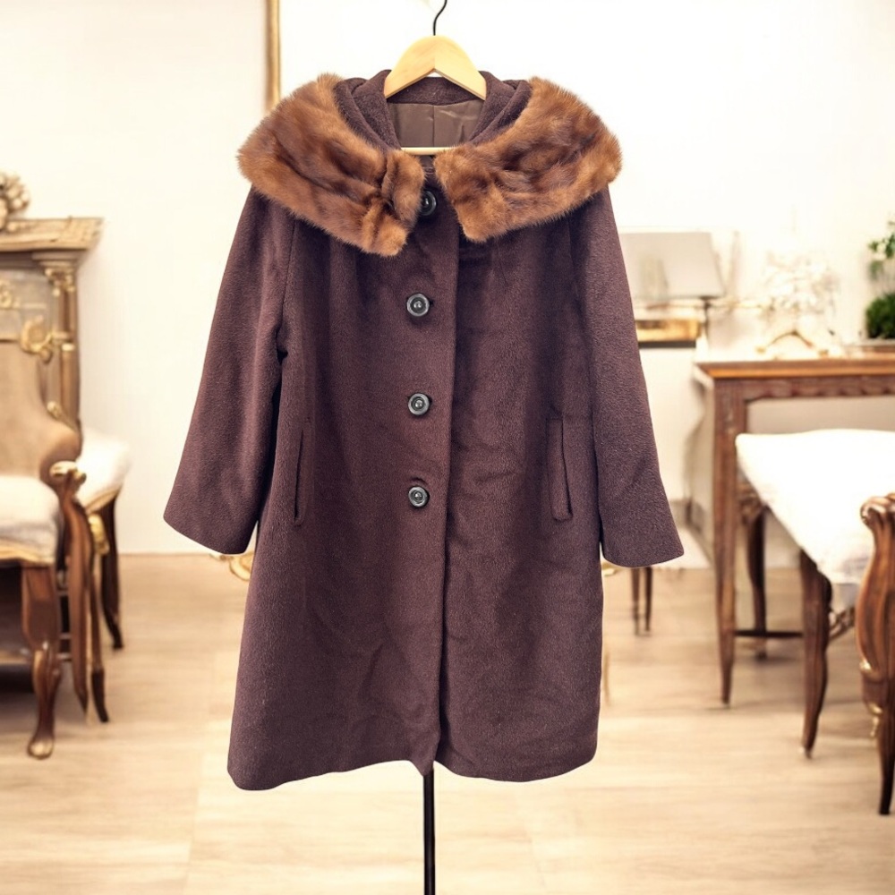 Vintage 60’s Ladies Brown Fox Fur Collar Mink Button Down Long Trench Coat - Picture 2 of 9